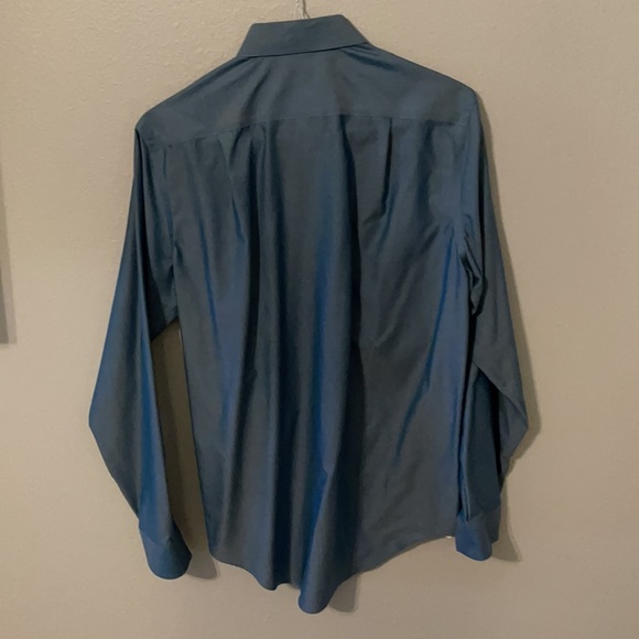 Men’s Calvin Klein Slim Tall Button Dress Shirt - Picture 2 of 3